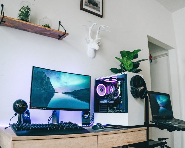 Gaming Rigs: Gearing Up for Epic Gaming